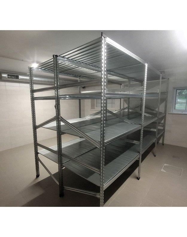METALSISTEM stovų tarpusavio sujungimo detalė