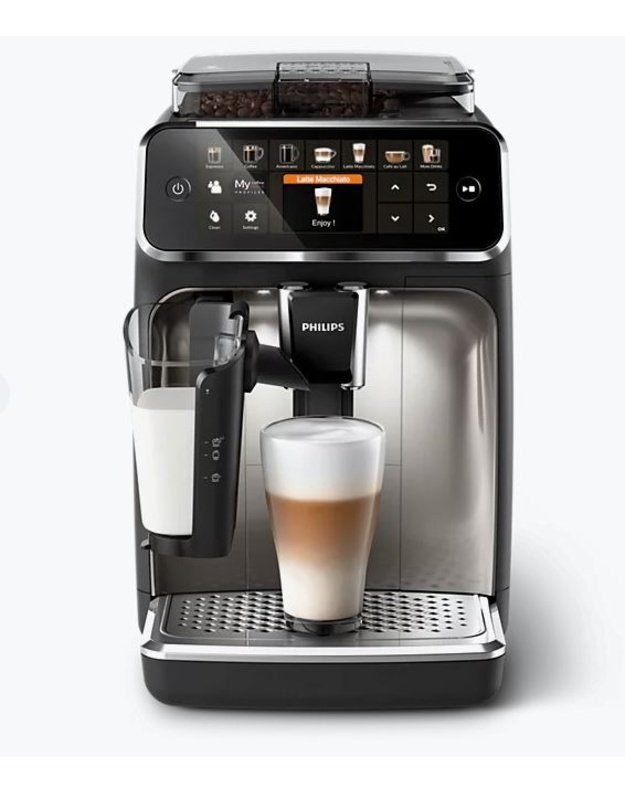 Philips EP5447/90 5400 Series automatinis kavos aparatas, 12 gėrimų, LatteGo, TFT ekranas, 15 bar, chromuota apdaila